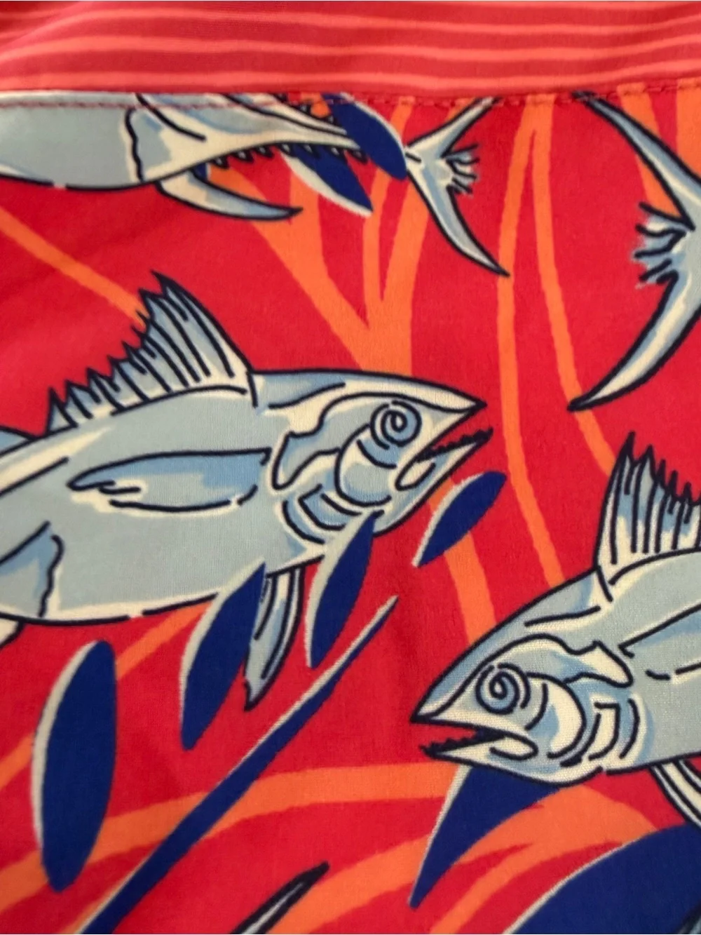 Vineyard Vines Boys Coral & Light Blue Fish-Print Swim Trunks Sz L